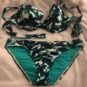Tommy Bahama Bikini Swimsuit